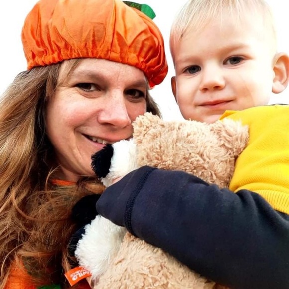 Meet your Posher, Patricia - Picture 5 of 6